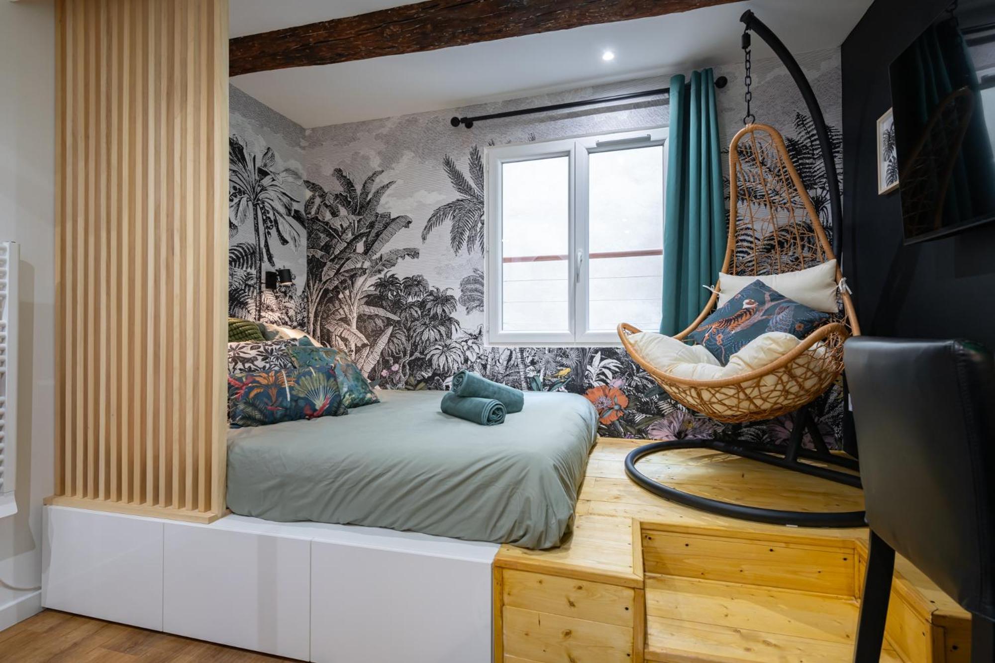 Jungle Republic Apartment Marseille Exterior photo