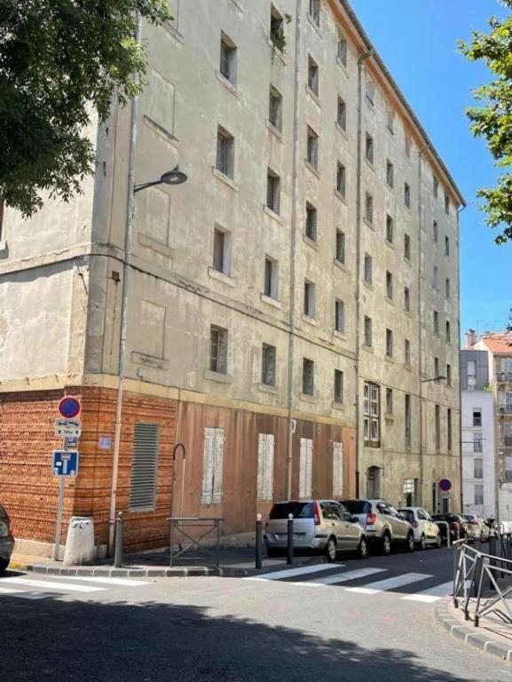 Jungle Republic Apartment Marseille Exterior photo
